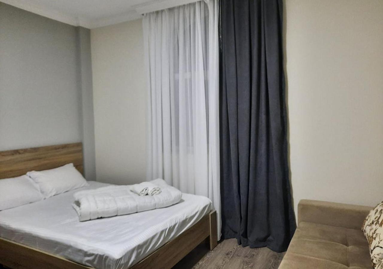 Nica Hotel Kobuleti Eksteriør billede
