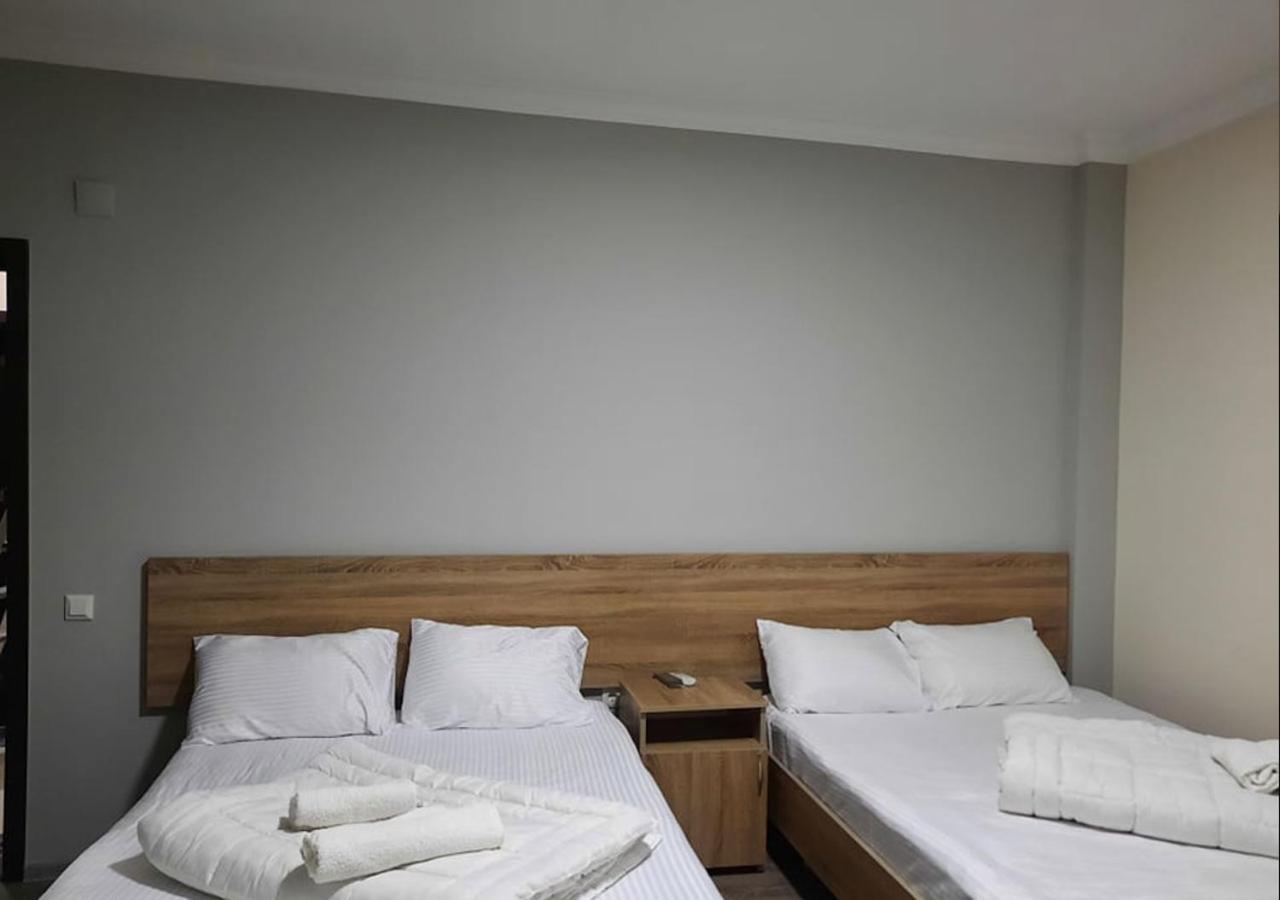 Nica Hotel Kobuleti Eksteriør billede